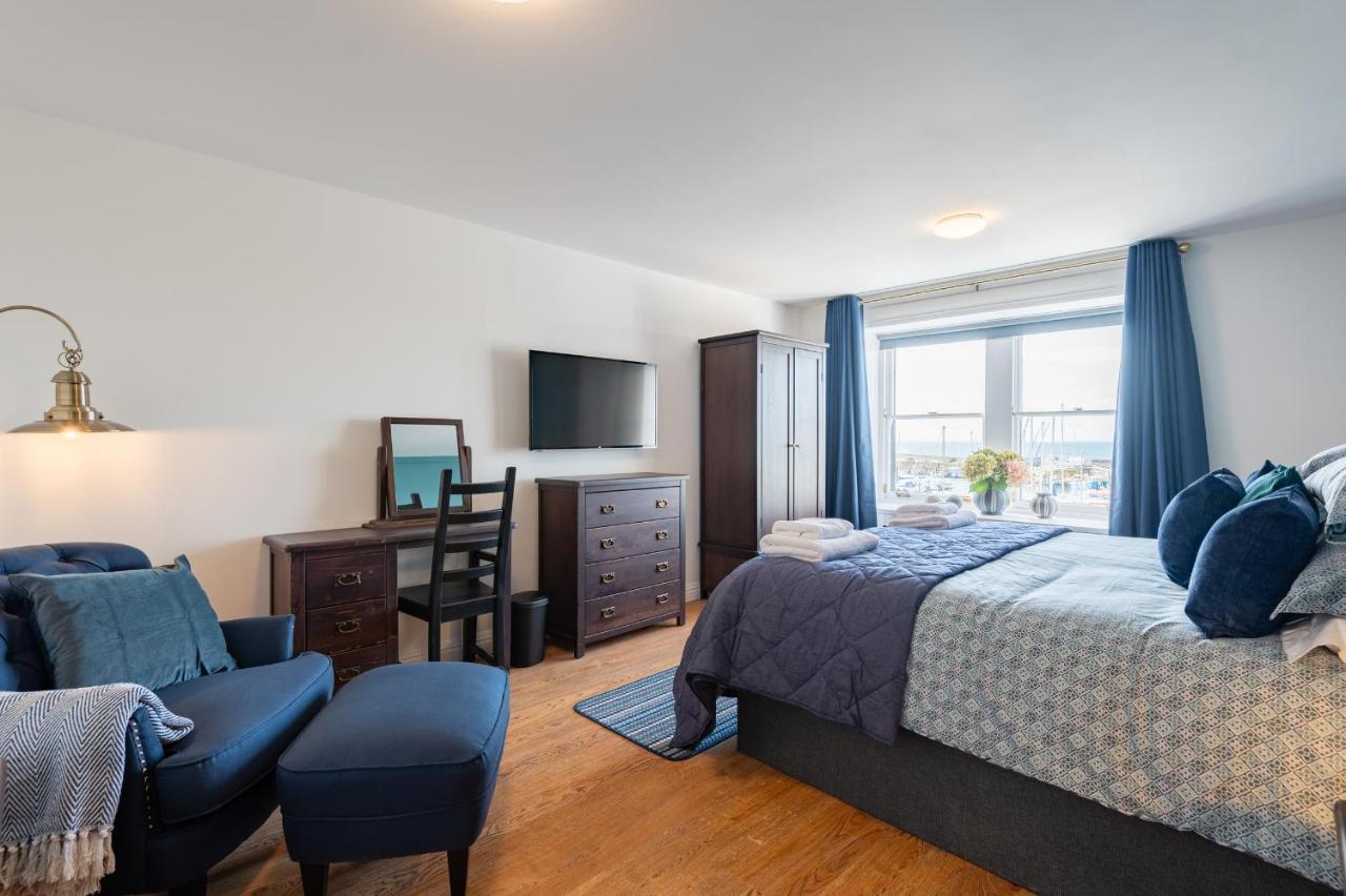Shorefront Apartment - Sea View With 3 Bedrooms 앤스투루더 외부 사진